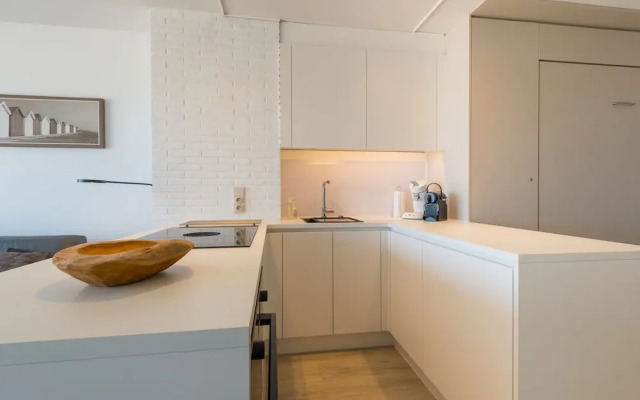 Studio on 4th Floor for Family