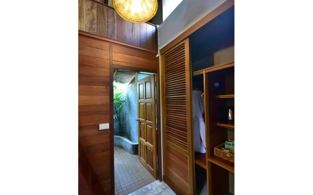 Rice Farm Villa Suratthani