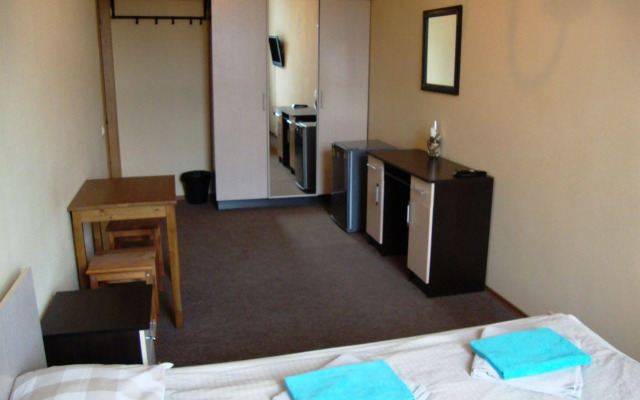 Zizu Hotel