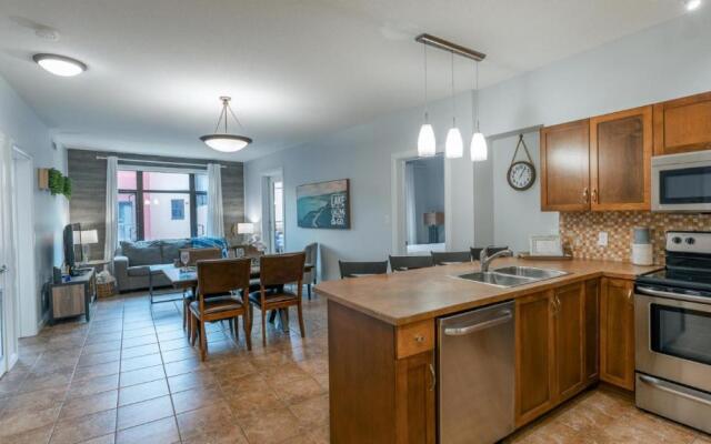 Bright and Airy Condo With Pool! #454