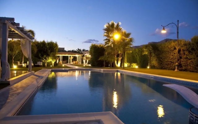Homi Country Retreat