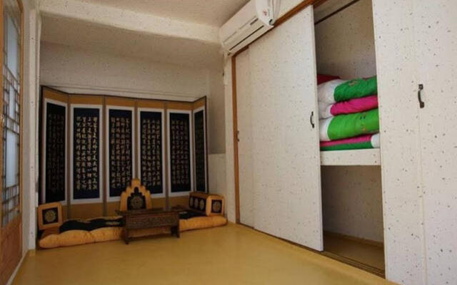 Manaedang Hanok Guesthouse