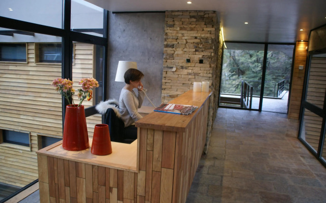 El Oasis Apart Hotel