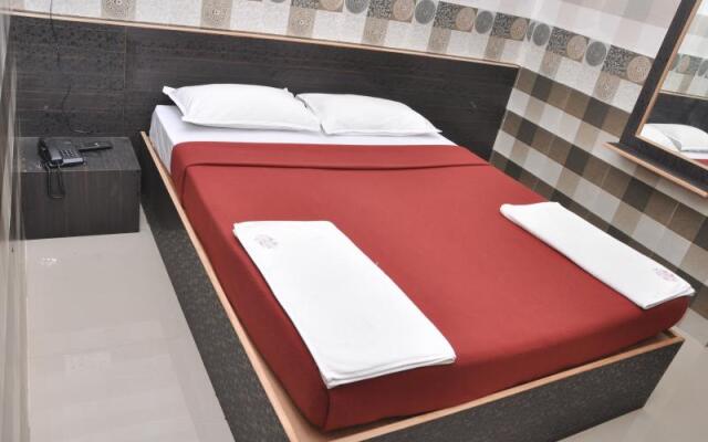 Addhuri Comforts Hotel