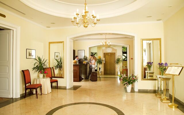 Gróf Degenfeld Castle Hotel **** Superior