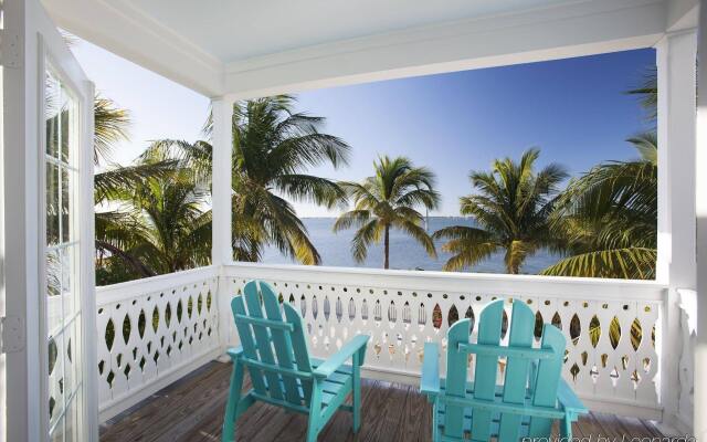 Parrot Key Hotel & Villas