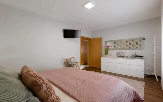 2bedroom-1bathroom-seaview-outdoorpool-petfriendly
