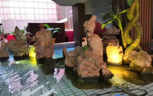 China Pearl Hotel