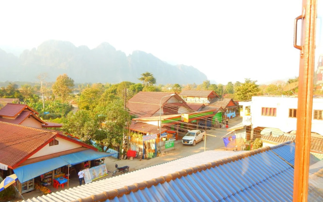 Vang Vieng Camellia Hotel