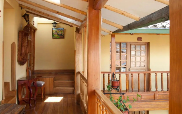Amaru Hostal I