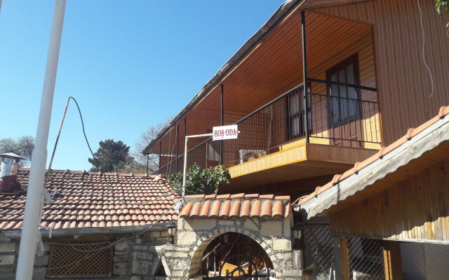 Antonios Motel