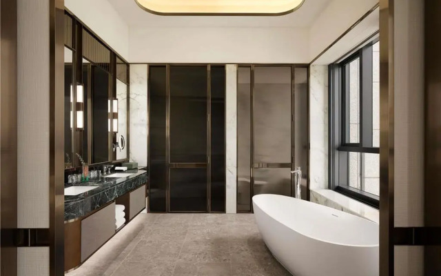 Pullman Ambassador Seoul Eastpole