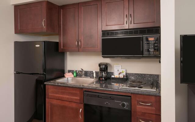 Homewood Suites by Hilton Chicago - Schaumburg