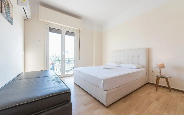 Super Paradise Apartments