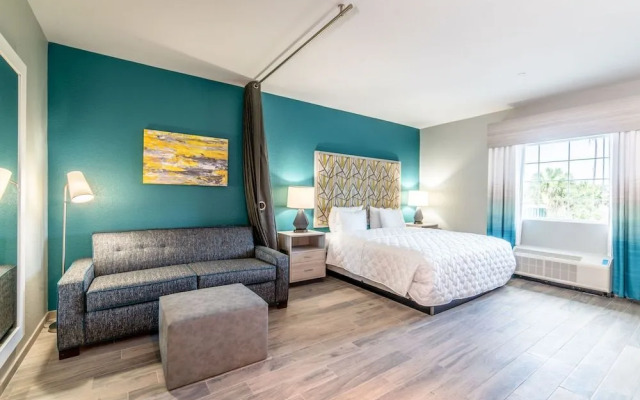 Everglades Adventures Hotel Suites by Ivey House