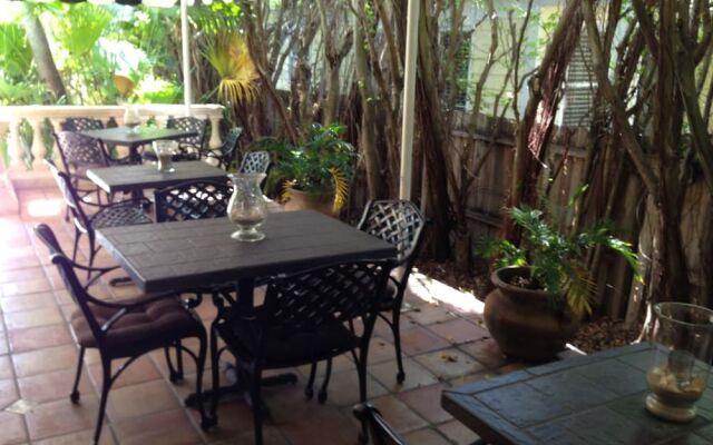 The Mango Inn Bed & Breakfast
