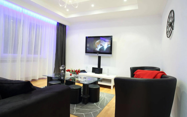 The Queen Luxury Apartments - Villa Giada