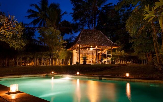 Omkara Mountain Retreat