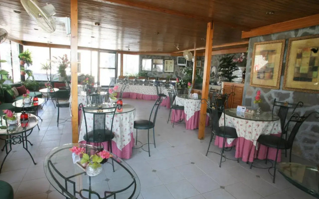 Maisonette Firhill Villas