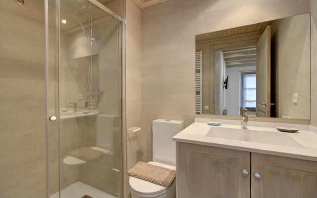 Varrados by Totiaran