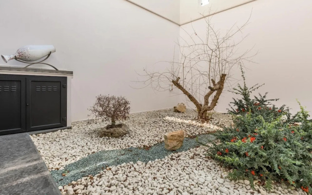 3737 La Catedral by Barbarhouse