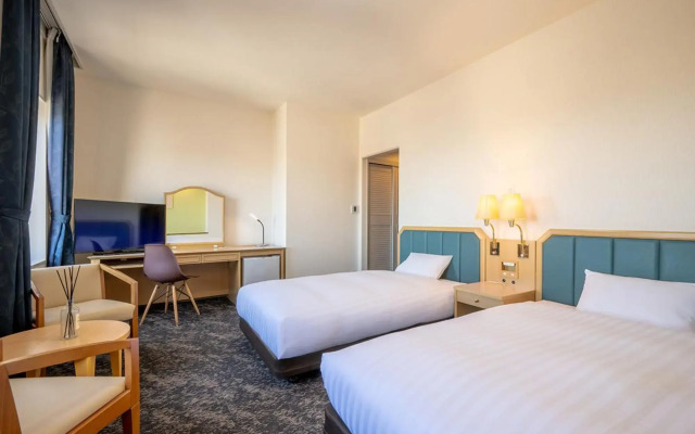 Ota  Now Resort Hotel