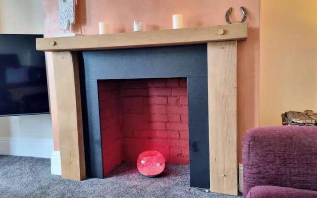 Spacious Centrally Located Apartment