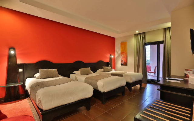 Red Hotel