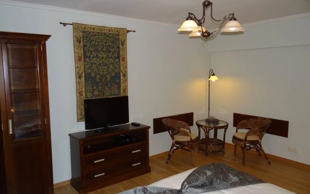 Elegant Apartments