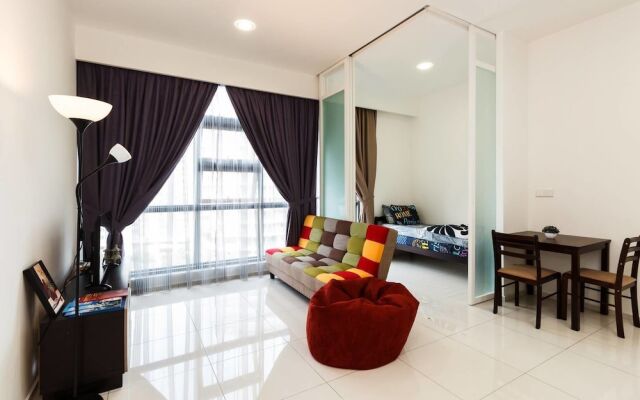 Modern & Cozy 2BR in Bukit Bintang