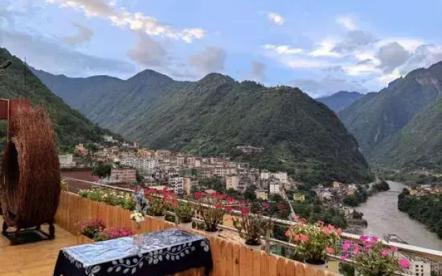 Yunshang Shanghai Hotel