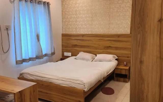 OYO 27950 Hotel Priyanka International