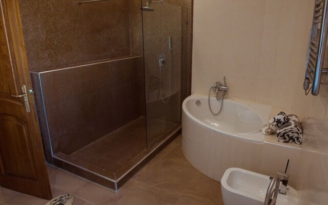 Park Regency Suite Hotel