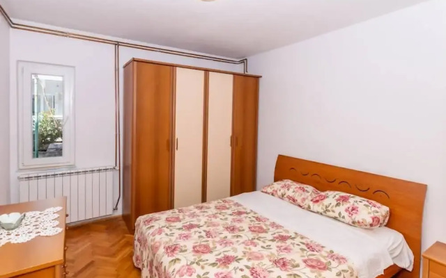 Sunny and Sleek Apartment Kastel Novi With Terrace