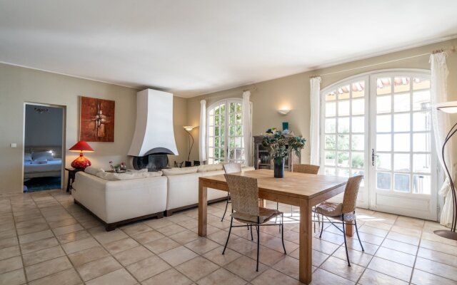 Homelly Propriété en bord de mer