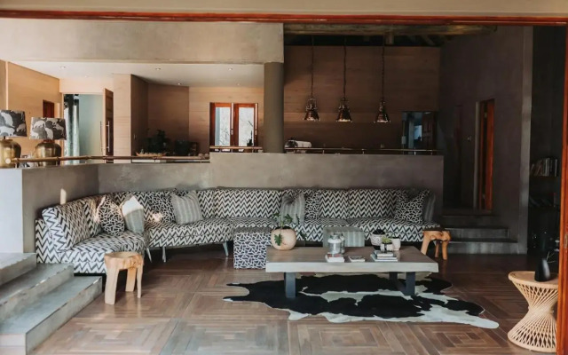 Lush Private Game Lodge