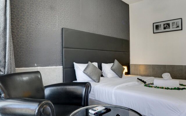 Liber Seashore Suites