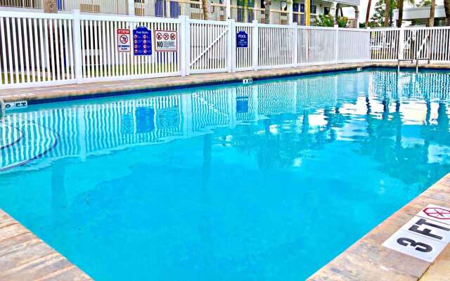 Motel 6 Starke, FL