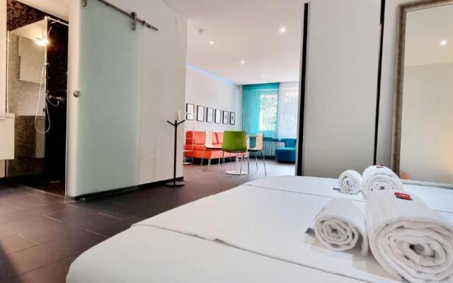 Bissone Apartment
