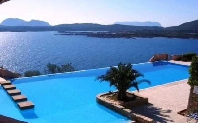 Ladunia 39G Porto Rotondo