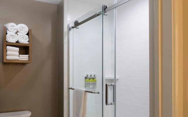 Staybridge Suites Lake Jackson by IHG