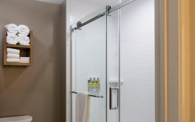 Staybridge Suites Lake Jackson by IHG