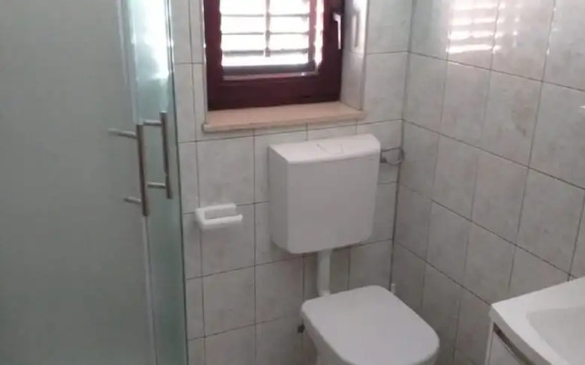 Vojni - With Pool - A2 Jednosobni