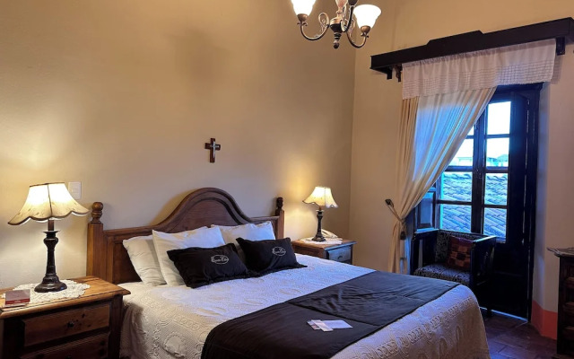 Mesón de Santa Elena Hotel Galeria