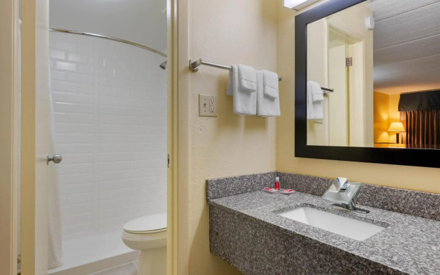 JAX Airport Hotel