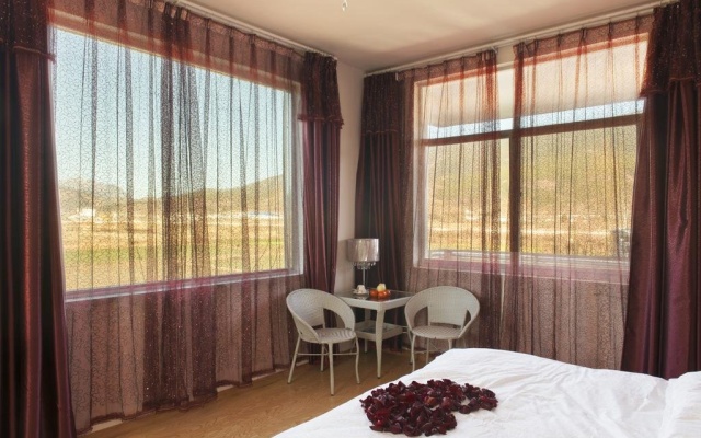 Time Manor Inn – Guest Rooms – Lijiang
