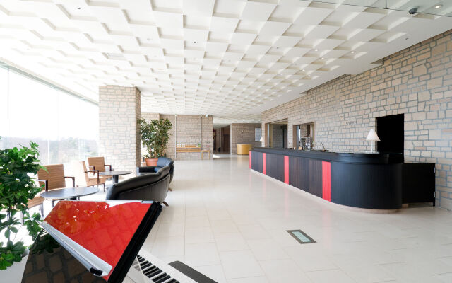 Sapporo Kitahiroshima Classe Hotel