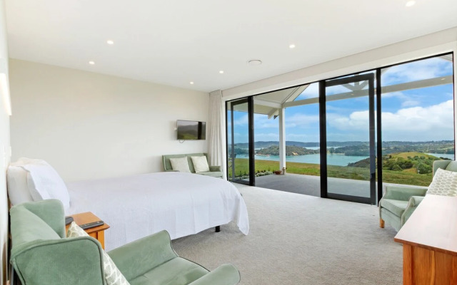 Te Whau Point