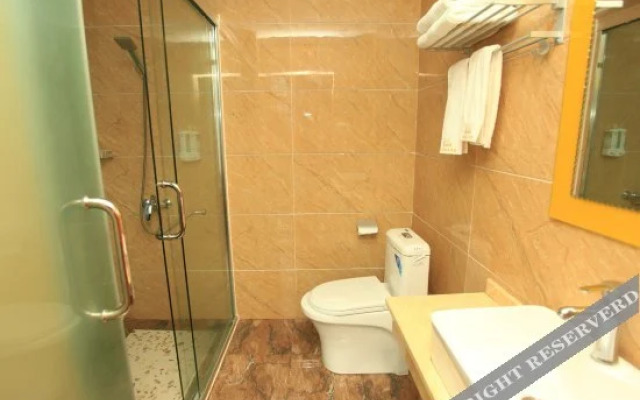 Chengdu Huaxiang Sunshine Hotel