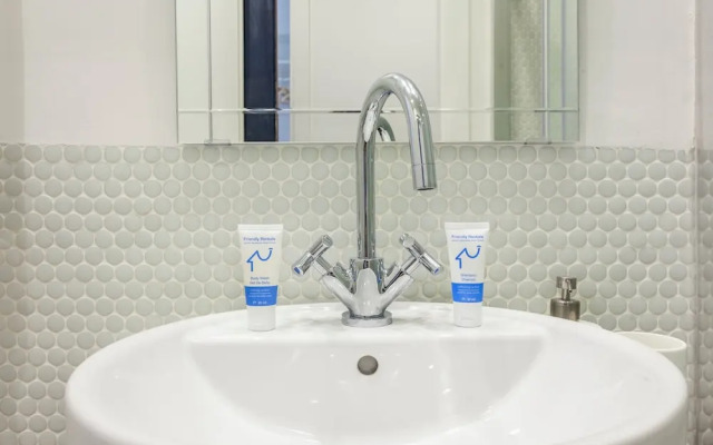 MIT House The Barn69